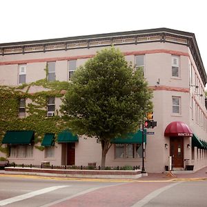 The Winter Inn